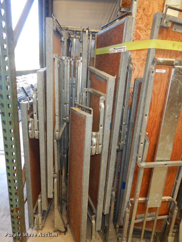 image for item EK9280 Risers