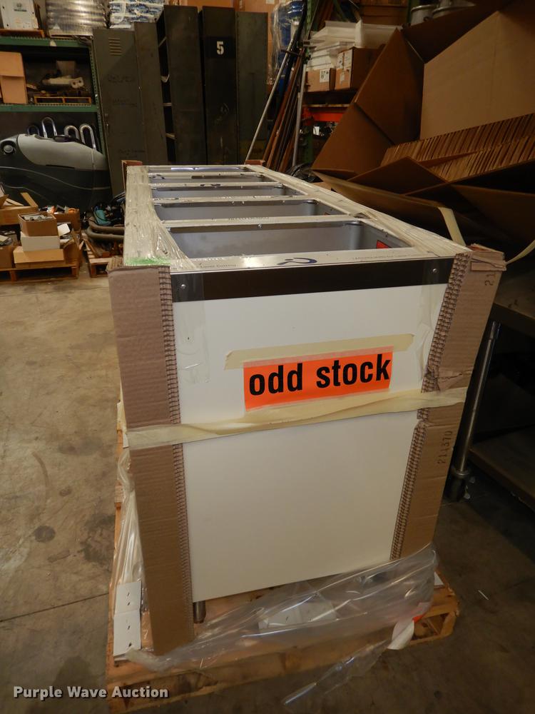 image for item EK9281 Duke five well steam table