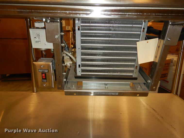 image for item EK9282 Duke serving unit