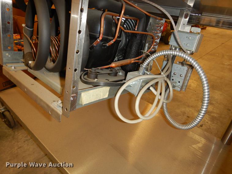 image for item EK9282 Duke serving unit