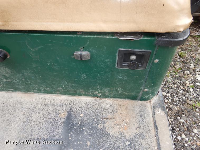 image for item EQ9958 1999 EZ GO Workhorse Lx cart