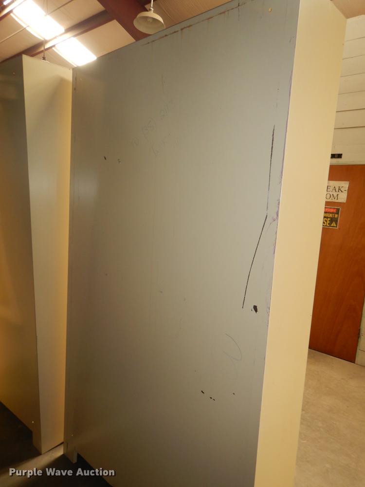 image for item EQ9972 (4) metal pharmacy cabinets