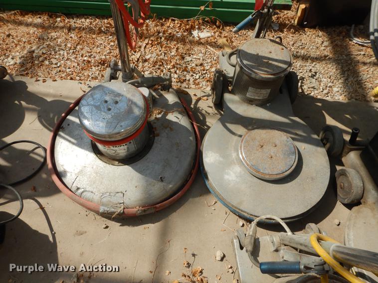 image for item EQ9975 Floor cleaning equipment