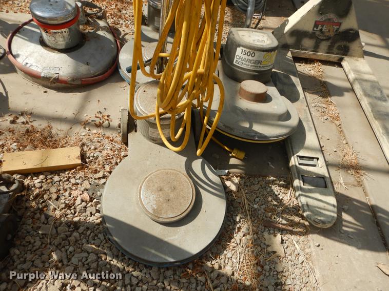 image for item EQ9975 Floor cleaning equipment