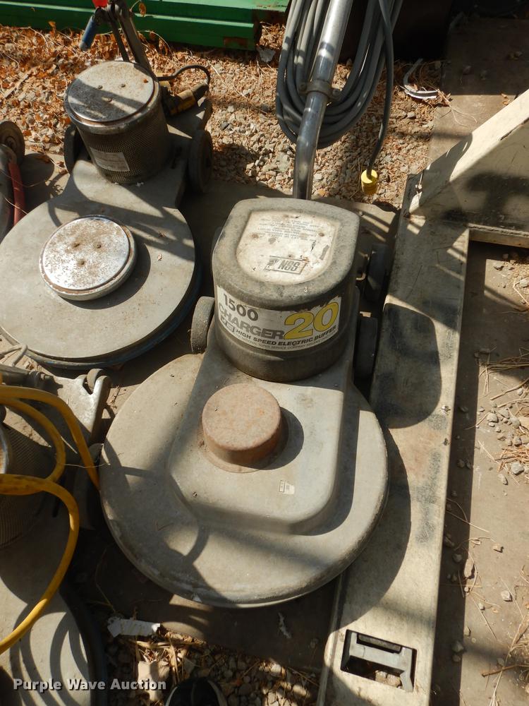 image for item EQ9975 Floor cleaning equipment