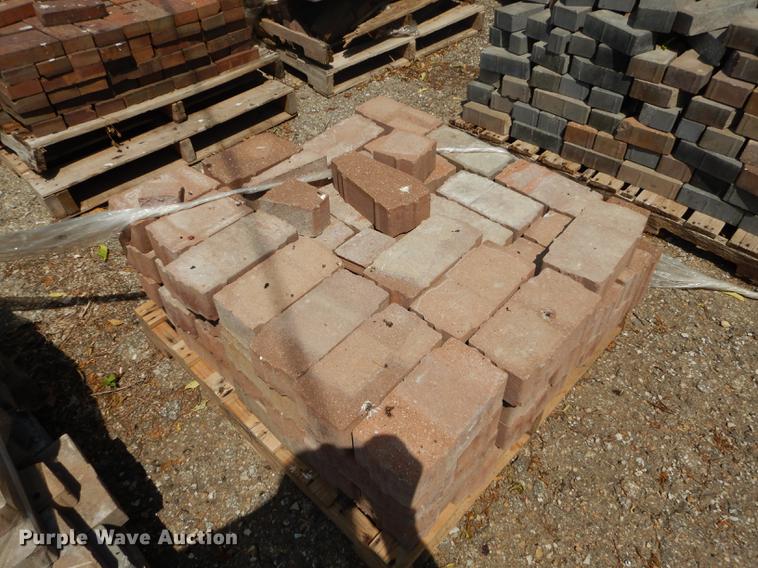 image for item EQ9977 Approximately 350 pavers