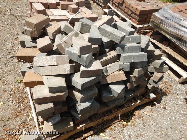 image for item EQ9977 Approximately 350 pavers