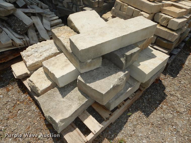 image for item EQ9979 Approximately 175 limestone landscape blocks