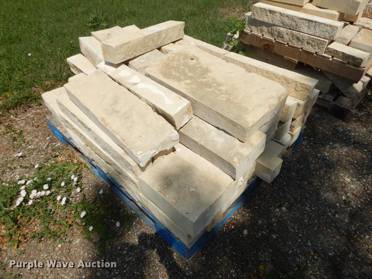 image for item EQ9979 Approximately 175 limestone landscape blocks