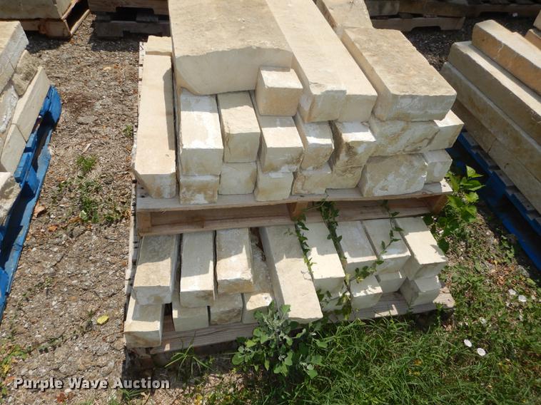 image for item EQ9979 Approximately 175 limestone landscape blocks