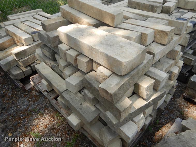 image for item EQ9980 Approximately 175 limestone landscape blocks