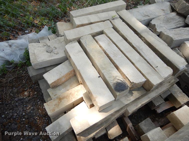 image for item EQ9980 Approximately 175 limestone landscape blocks