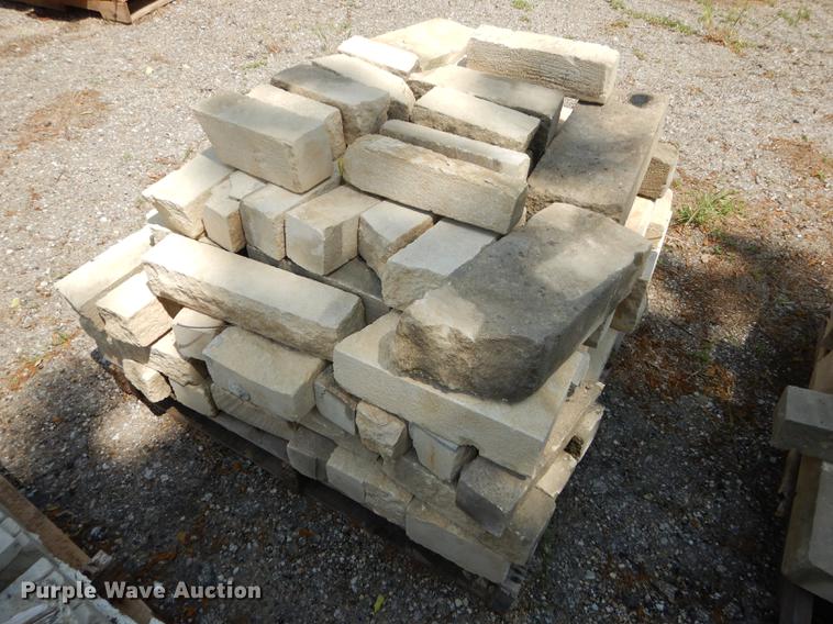 image for item EQ9980 Approximately 175 limestone landscape blocks