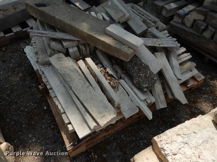 image for item EQ9980 Approximately 175 limestone landscape blocks