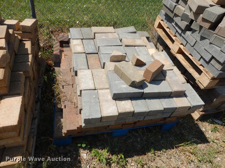 image for item EQ9987 Bricks and pavers