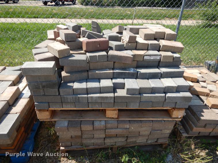 image for item EQ9987 Bricks and pavers