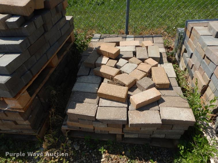 image for item EQ9987 Bricks and pavers
