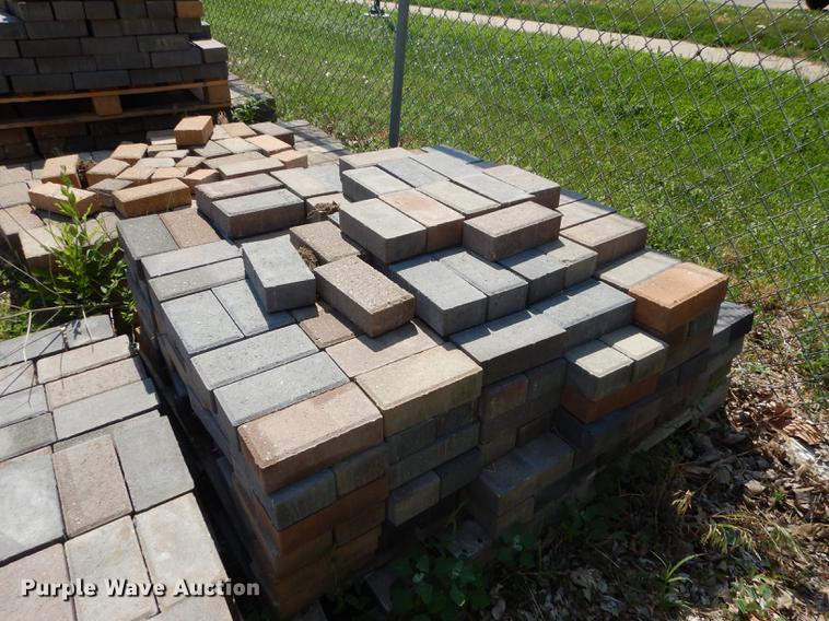 image for item EQ9987 Bricks and pavers