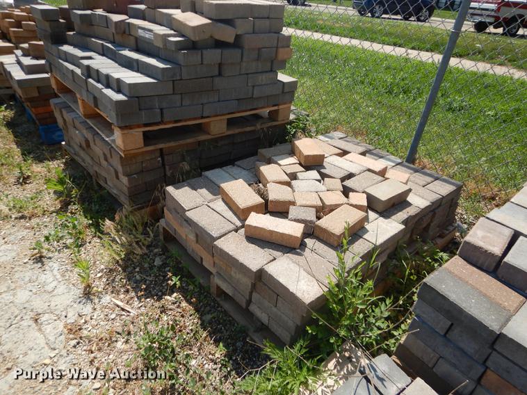 image for item EQ9987 Bricks and pavers
