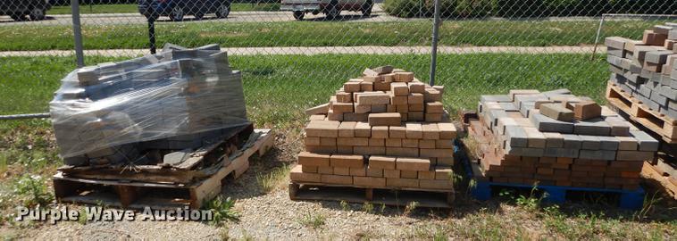 image for item EQ9987 Bricks and pavers
