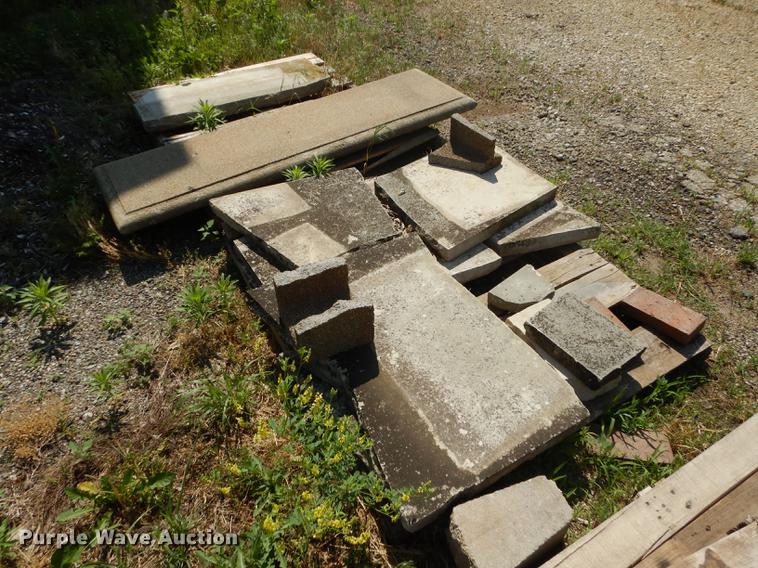 image for item EQ9988 Bricks and pavers