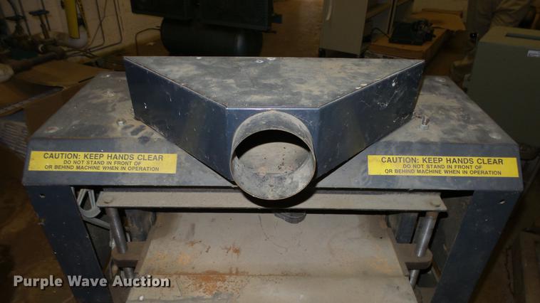 image for item ET9656 Woodmaster W-718 planer