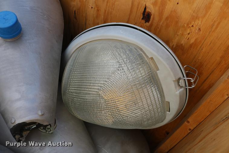 image for item EW9154 (28) HPS street lights