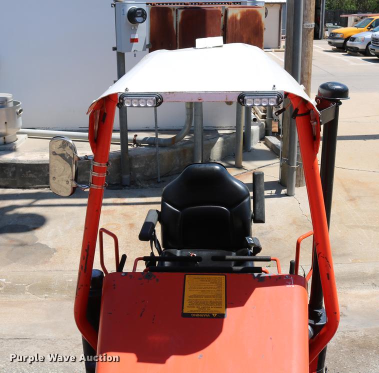 image for item EW9239 Kut Kwick SSM38-72D slope lawn mower