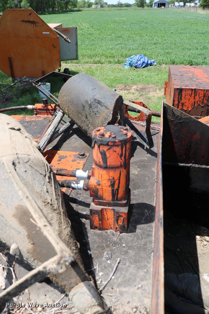 image for item EW9241 Cimline 39A-4 crack sealer