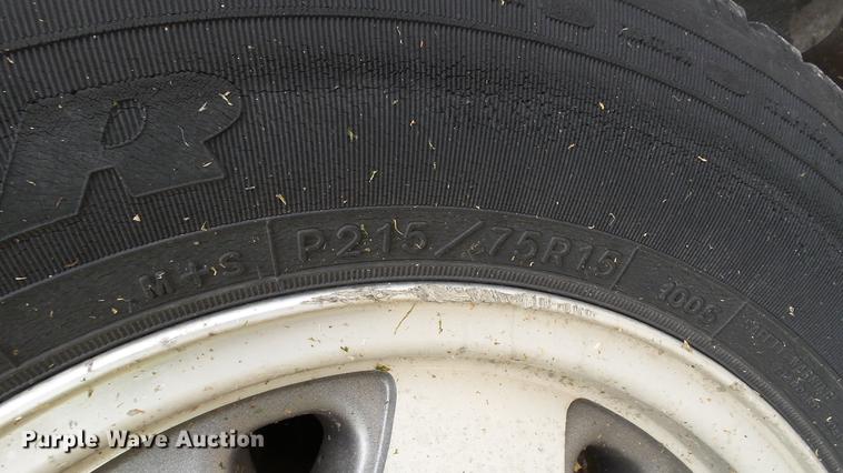 image for item EZ9277 2000 GMC Safari van