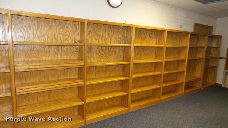 image for item EZ9295 Approximately 28 bookshelves