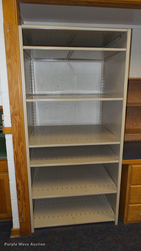 image for item EZ9295 Approximately 28 bookshelves