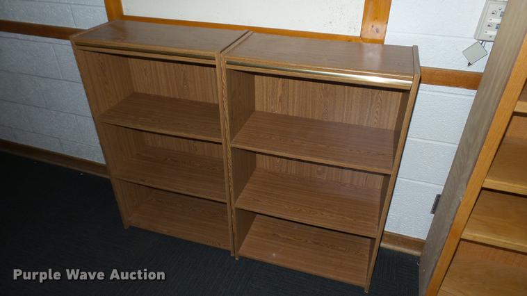 image for item EZ9295 Approximately 28 bookshelves