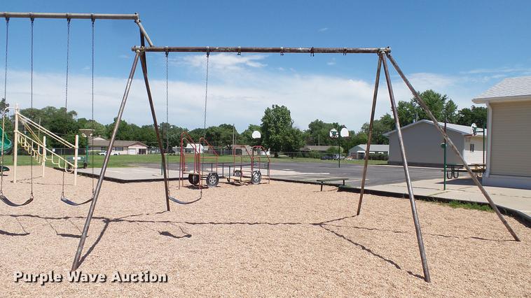 image for item EZ9314 Metal swing set