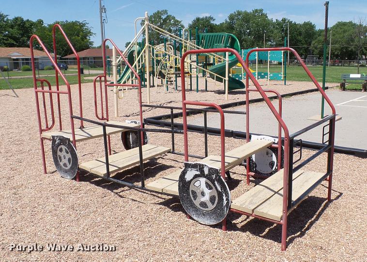 image for item EZ9314 Metal swing set