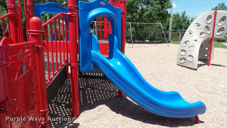 image for item EZ9317 Little Tikes Pla-Hrd playground equipment