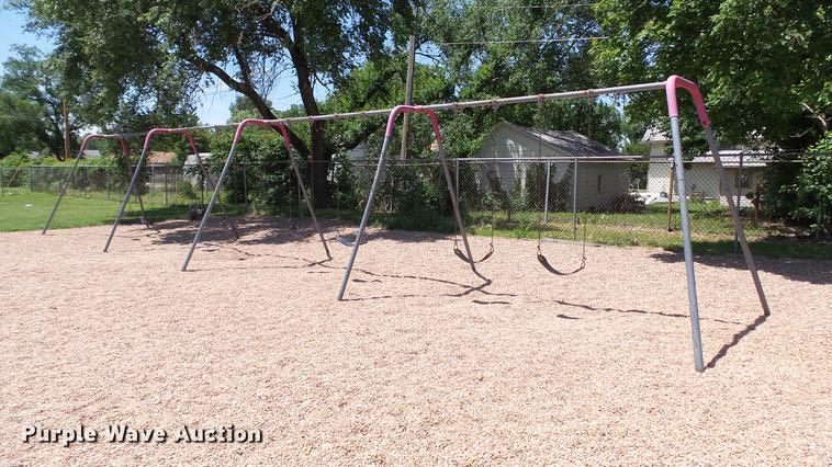 image for item EZ9318 Metal swing set