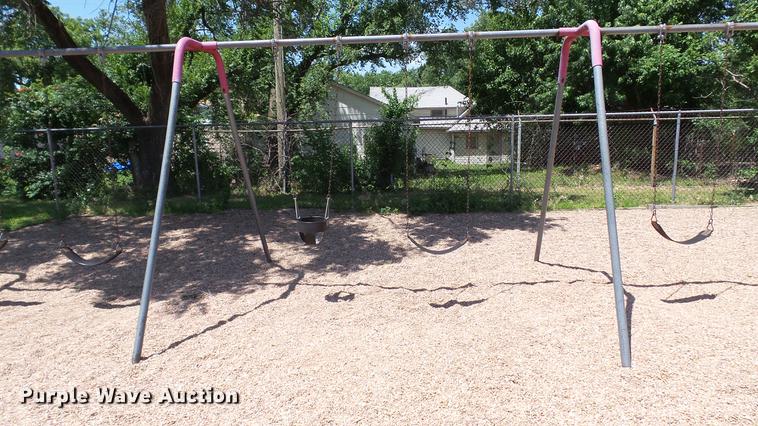 image for item EZ9318 Metal swing set