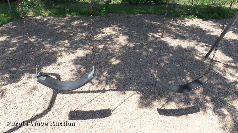 image for item EZ9318 Metal swing set