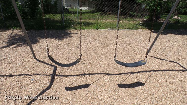 image for item EZ9318 Metal swing set
