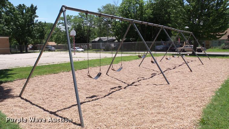 image for item EZ9321 Metal swing set