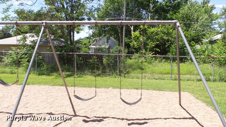 image for item EZ9321 Metal swing set