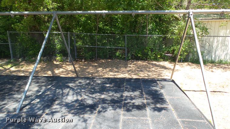 image for item EZ9324 Metal swing set