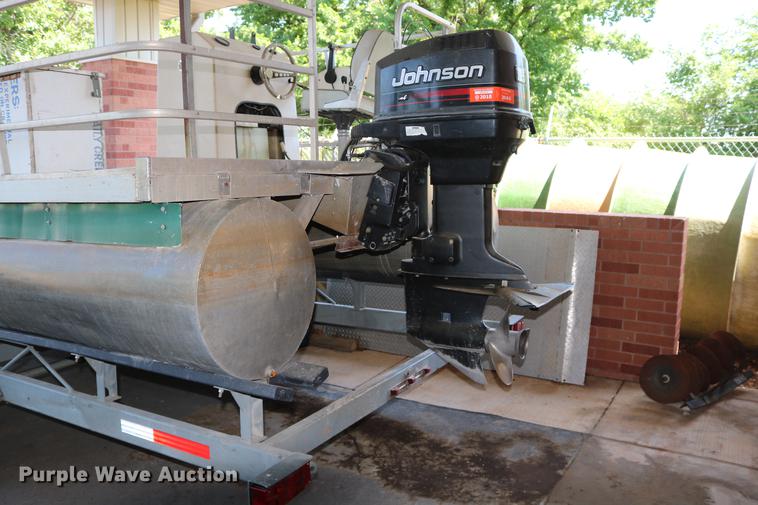 image for item AO9262 1984 Eldocraft pontoon boat