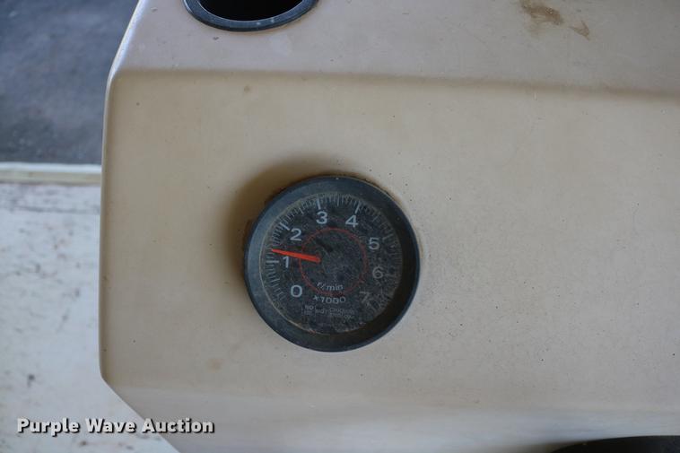 image for item AO9262 1984 Eldocraft pontoon boat