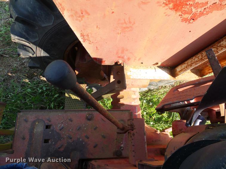 image for item AO9303 1967 International Farmall 806 tractor