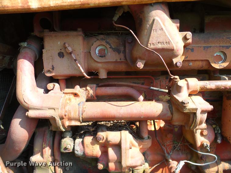 image for item AO9303 1967 International Farmall 806 tractor