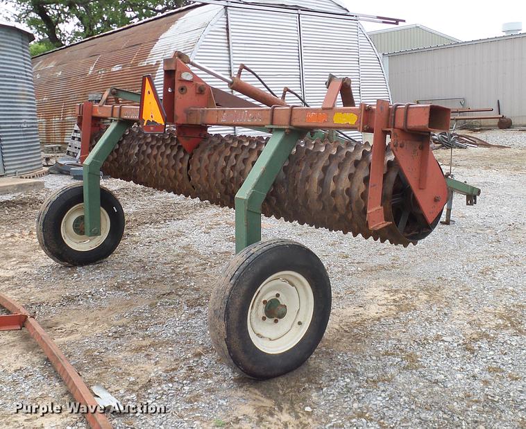 image for item AO9310 Brillion cultipacker