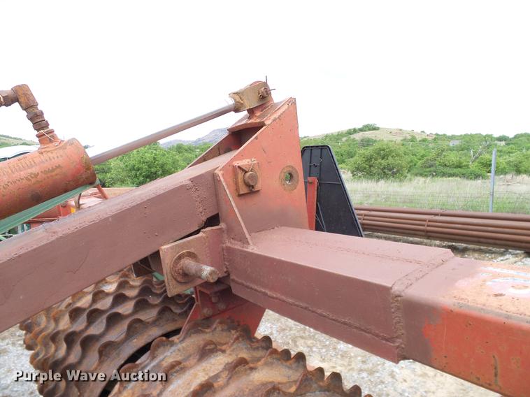 image for item AO9310 Brillion cultipacker