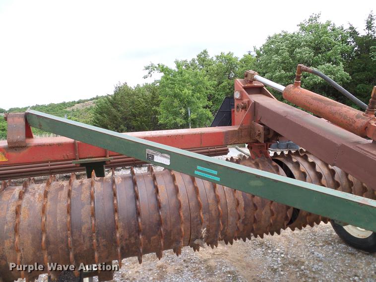 image for item AO9310 Brillion cultipacker